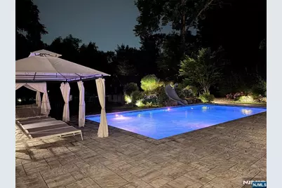 111 Hudson Avenue, Tenafly, NJ 07670 - Photo 35