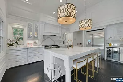 111 Hudson Avenue, Tenafly, NJ 07670 - Photo 3