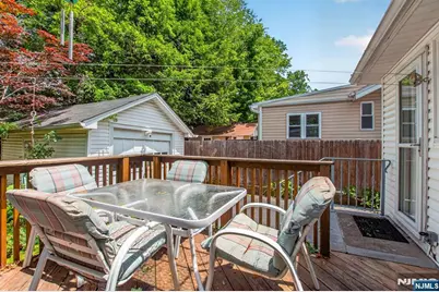489 Maple Avenue, Teaneck Township, NJ 07666 - Photo 13