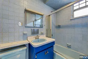 16 Mountain Ave, Montclair, NJ 07042 - Photo 15