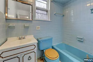 16 Mountain Ave, Montclair, NJ 07042 - Photo 25
