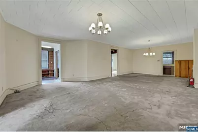 16 Mountain Avenue, Montclair, NJ 07042 - Photo 7