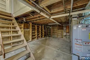 16 Mountain Ave, Montclair, NJ 07042 - Photo 39