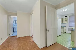 16 Mountain Ave, Montclair, NJ 07042 - Photo 29
