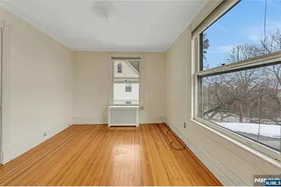 16 Mountain Avenue, Montclair, NJ 07042 - Photo 29