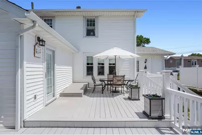 256 Raymond Street, Hasbrouck Heights, NJ 07604 - Photo 37