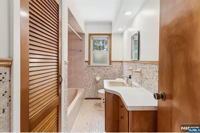78 E Almira Street, Bloomfield, NJ 07003 - Photo 21