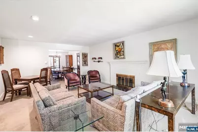 250 Briarcliffe Road, Teaneck Township, NJ 07666 - Photo 5