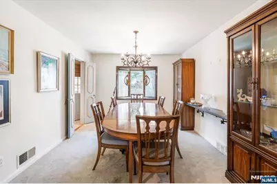 250 Briarcliffe Road, Teaneck Township, NJ 07666 - Photo 7