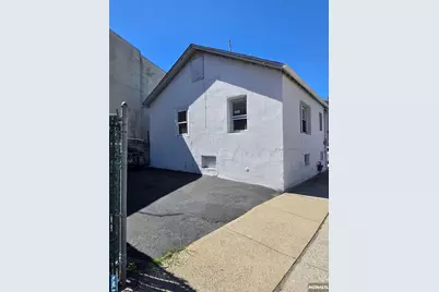 198 Kansas Street, Hackensack, NJ 07601 - Photo 13
