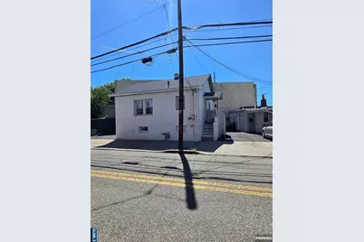 198 Kansas Street, Hackensack, NJ 07601 - Photo 11
