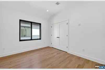 504 2nd Street A #A, Palisades Park, NJ 07650 - Photo 29