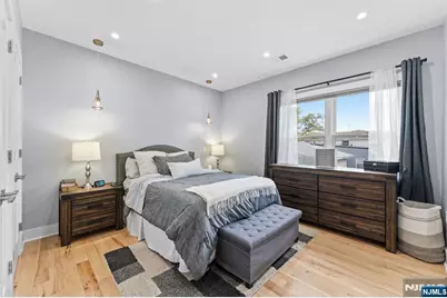 335 Virginia Avenue 2 #2, Jersey City, NJ 07304 - Photo 17