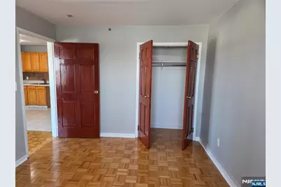 2401 Bergenline Avenue, Union City, NJ 07087 - Photo 11