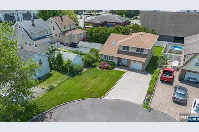 2 Violet Court, Bergenfield, NJ 07621 - Photo 31