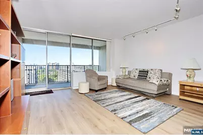 5 Horizon 1803 #1803, Fort Lee, NJ 07024 - Photo 13