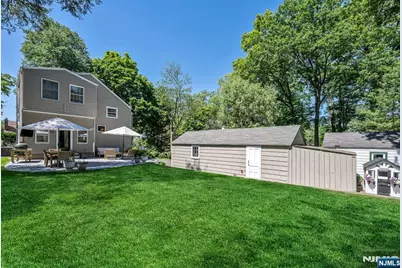 979 Salem Lane, Ridgewood, NJ 07450 - Photo 33