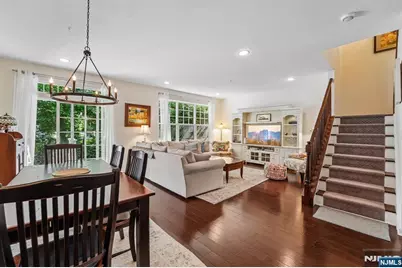 24 Pineview Drive, Waldwick, NJ 07463 - Photo 11