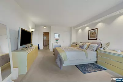 1530 Palisade Avenue 10F #10F, Fort Lee, NJ 07024 - Photo 19