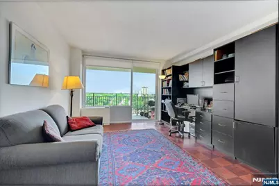 1530 Palisade Avenue 10F #10F, Fort Lee, NJ 07024 - Photo 17