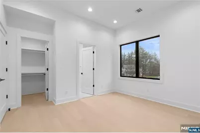 21 Manor Court, Glen Rock, NJ 07452 - Photo 15
