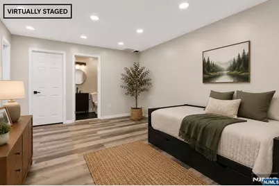 5 Krueger Court, Newark, NJ 07103 - Photo 13