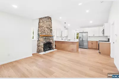 39 Old Road, Ringwood, NJ 07456 - Photo 5