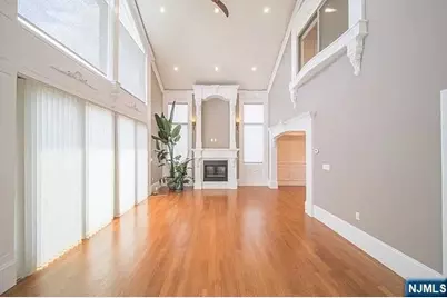 72 Brinkerhoff Terrace 2nd Fl #2nd Fl, Palisades Park, NJ 07650 - Photo 3