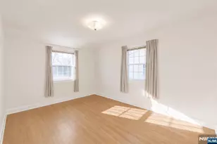 13 Potter Ct, Montclair, NJ 07043 - Photo 11
