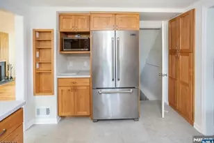 13 Potter Ct, Montclair, NJ 07043 - Photo 7