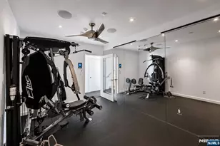 31A Casta Ln, Edgewater, NJ 07020 - Photo 17
