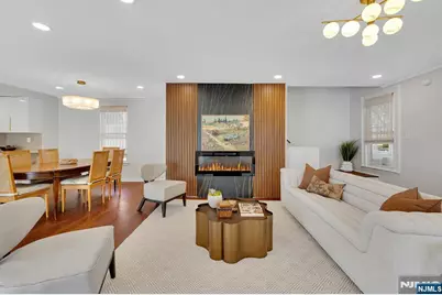 25 Riverview Avenue, Rutherford, NJ 07070 - Photo 9