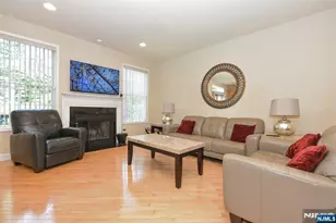 3 Sky View Dr, North Haledon, NJ 07508 - Photo 9