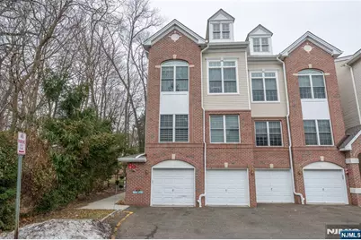1 Ashley Court 701 #701, Hawthorne, NJ 07506 - Photo 27