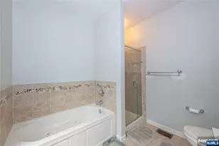 1 Ashley Ct 701, Hawthorne, NJ 07506 - Photo 21
