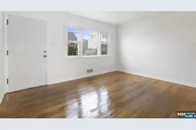 251 Stover Avenue, North Arlington, NJ 07031 - Photo 3