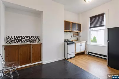 4108 New York Avenue, Union City, NJ 07087 - Photo 11