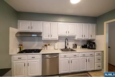 138 Grant Avenue, Cresskill, NJ 07626 - Photo 7