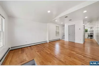 19 Intervale Road, Teaneck Township, NJ 07666 - Photo 7