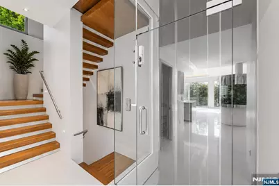 31A Casta Lane, Edgewater, NJ 07020 - Photo 15