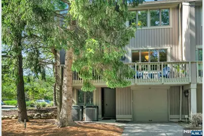 111 Storms Drive, Mahwah, NJ 07430 - Photo 25