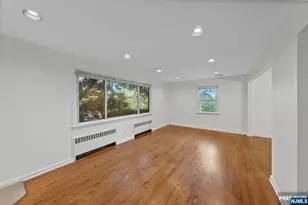 160 Magnolia Ave, Cresskill, NJ 07626 - Photo 3