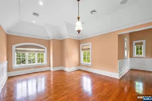 7 Buckingham Dr, Alpine, NJ 07620 - Photo 35