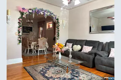 584 Gregory Avenue 1st Floor #1st Floor, Clifton, NJ 07011 - Photo 7