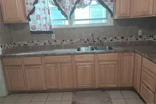 19 Bayview 2, Newark, NJ 07112 - Photo 11