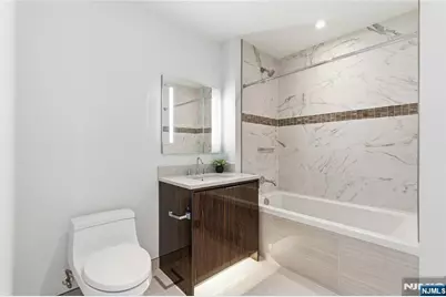 800 Ave At Port Imperial Boulevard 1010 #1010, Weehawken, NJ 07086 - Photo 33