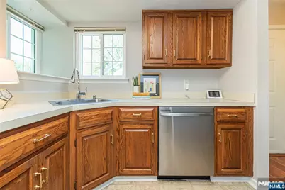 31 Sage Court, Bedminster Township, NJ 07921 - Photo 17
