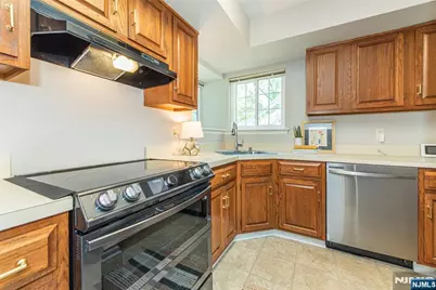 31 Sage Court, Bedminster Township, NJ 07921 - Photo 15