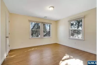 455 Berkshire Road, Ridgewood, NJ 07450 - Photo 15