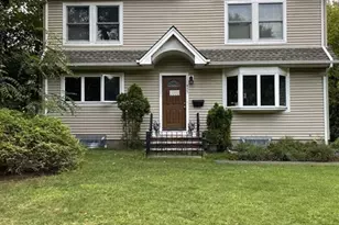 455 Berkshire Rd, Ridgewood, NJ 07450 - Photo 1